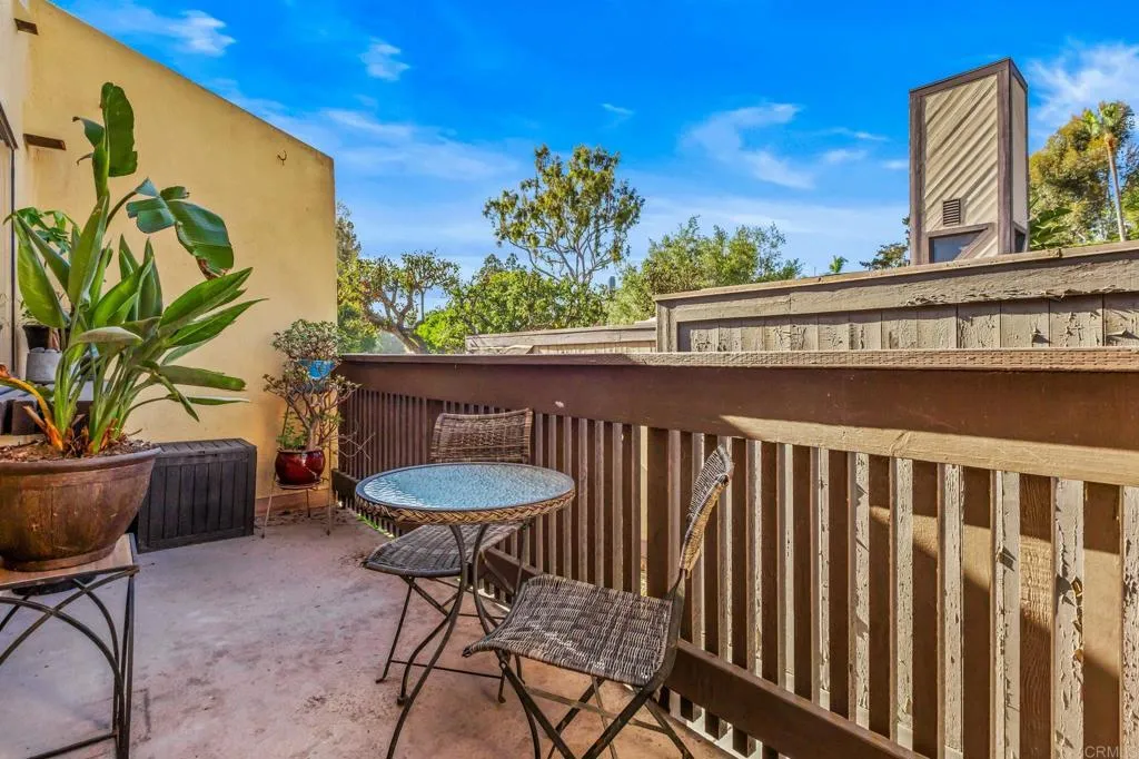 https://cdn.realtyfeed.com/cdn/127/307092449/05eab3ef7f18db30fb740cec002046c2.webp