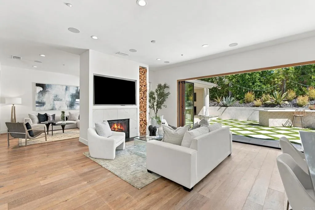 https://cdn.realtyfeed.com/cdn/127/307092632/d583f38b5bc463c94571958205300438.webp