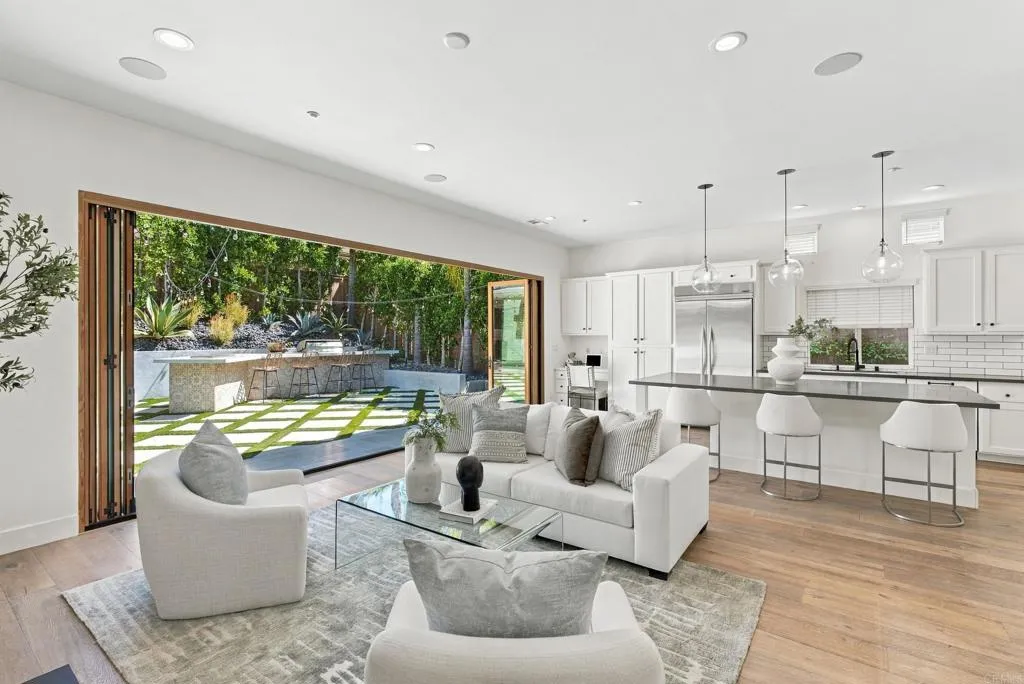 https://cdn.realtyfeed.com/cdn/127/307092632/e061c7b5c303f45730b10a306b015e1d.webp
