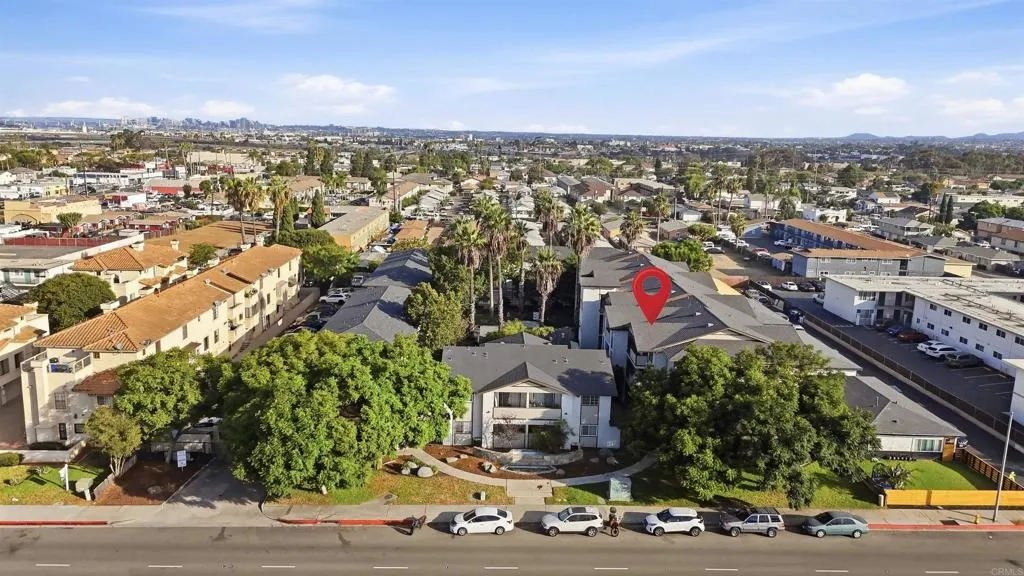 https://cdn.realtyfeed.com/cdn/127/307092705/2f182242839e1c9854f242f26797d8a3.webp