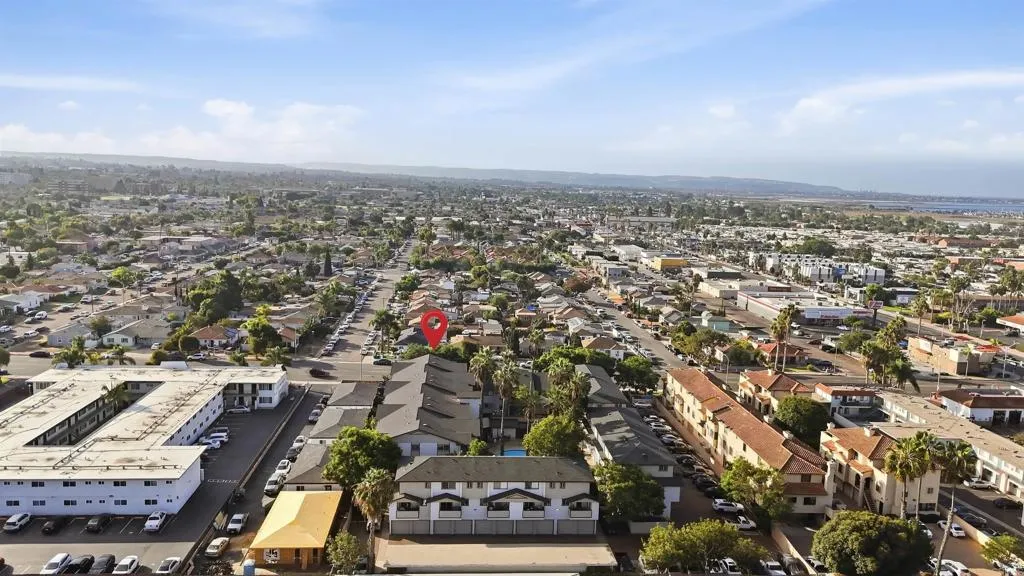 https://cdn.realtyfeed.com/cdn/127/307092705/868a4f8902349a0565d4fec6d7d905f8.webp
