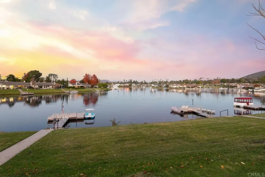 https://cdn.realtyfeed.com/cdn/127/307092799/d44558689e5c84a3fc0d9c432b2b863b.webp