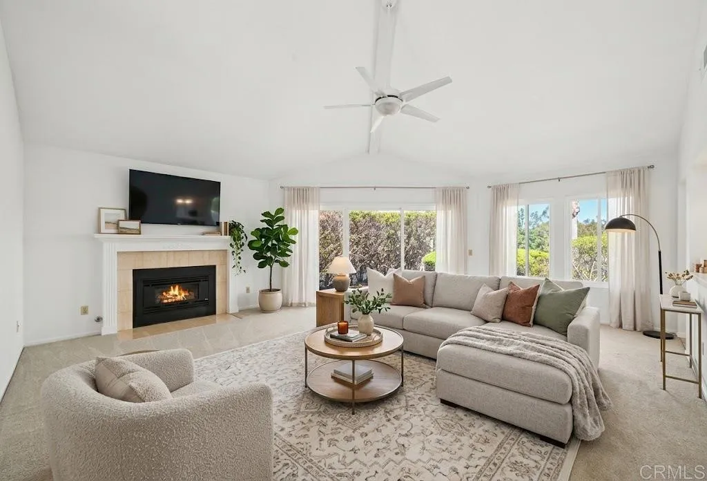 https://cdn.realtyfeed.com/cdn/127/307092799/db6106b928db5e8ee75120a7e80c2ba6.webp