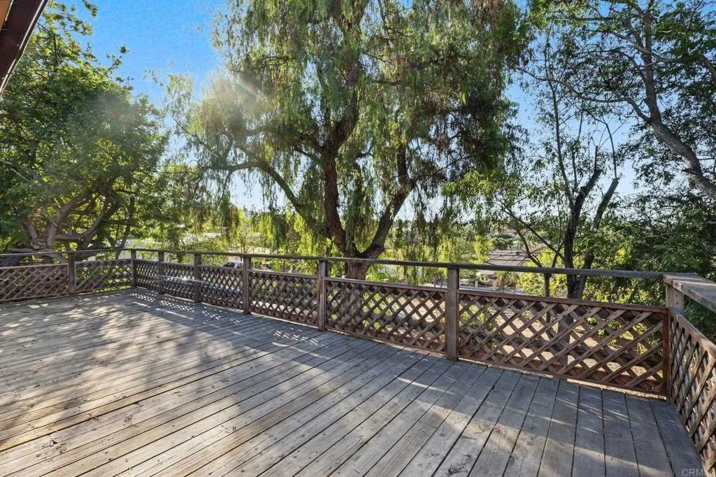 https://cdn.realtyfeed.com/cdn/127/307092881/cac02199aa25a4a62262d48e22710f33.webp