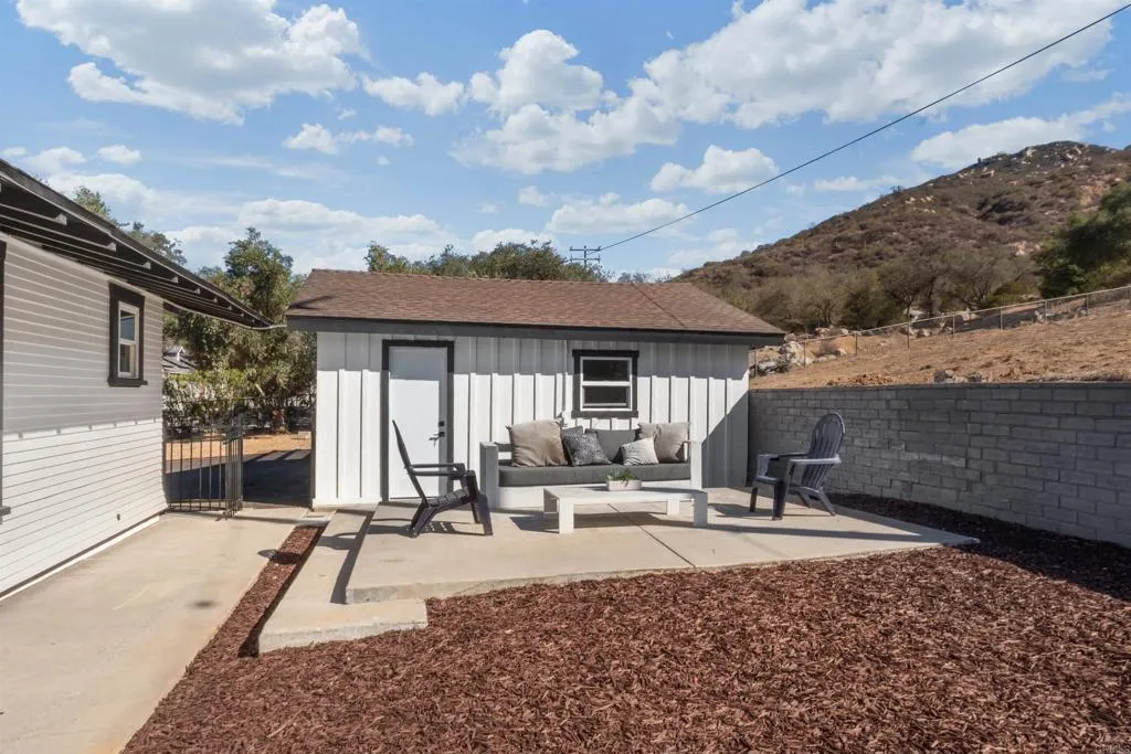 https://cdn.realtyfeed.com/cdn/127/307093010/3ce6583b4b18364122124a1628ba5b5e.webp