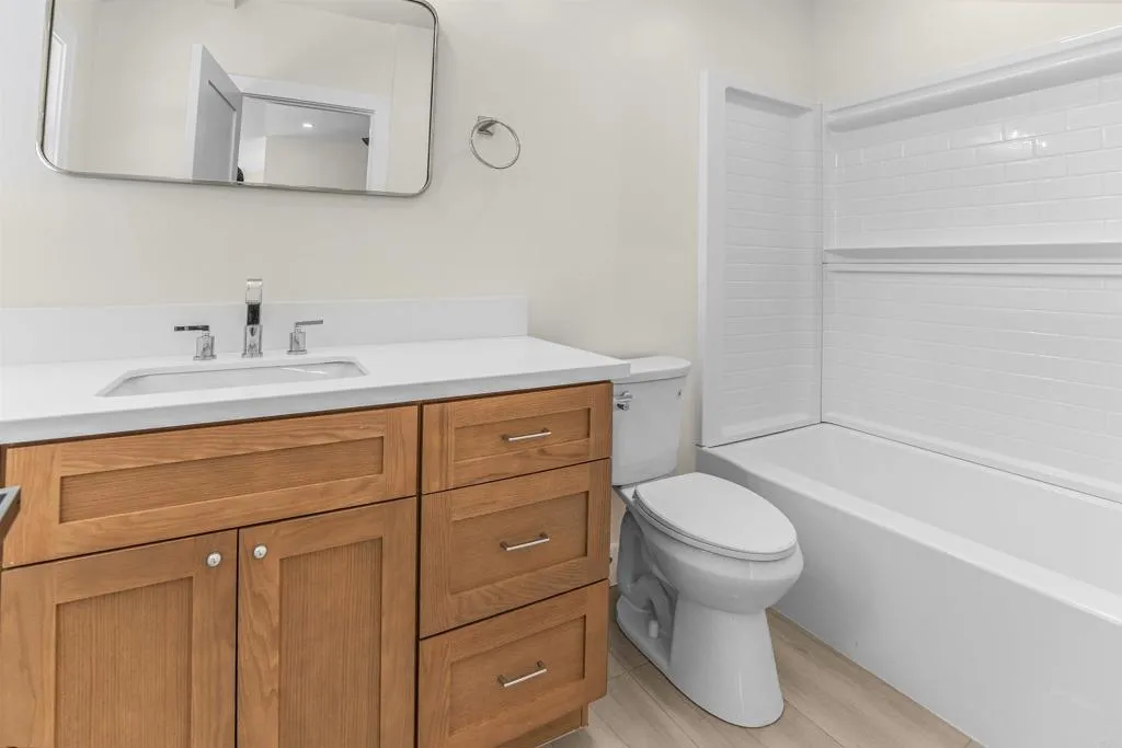 https://cdn.realtyfeed.com/cdn/127/307093010/96d5c0b4e171eec3247ec9c1ade5a84c.webp