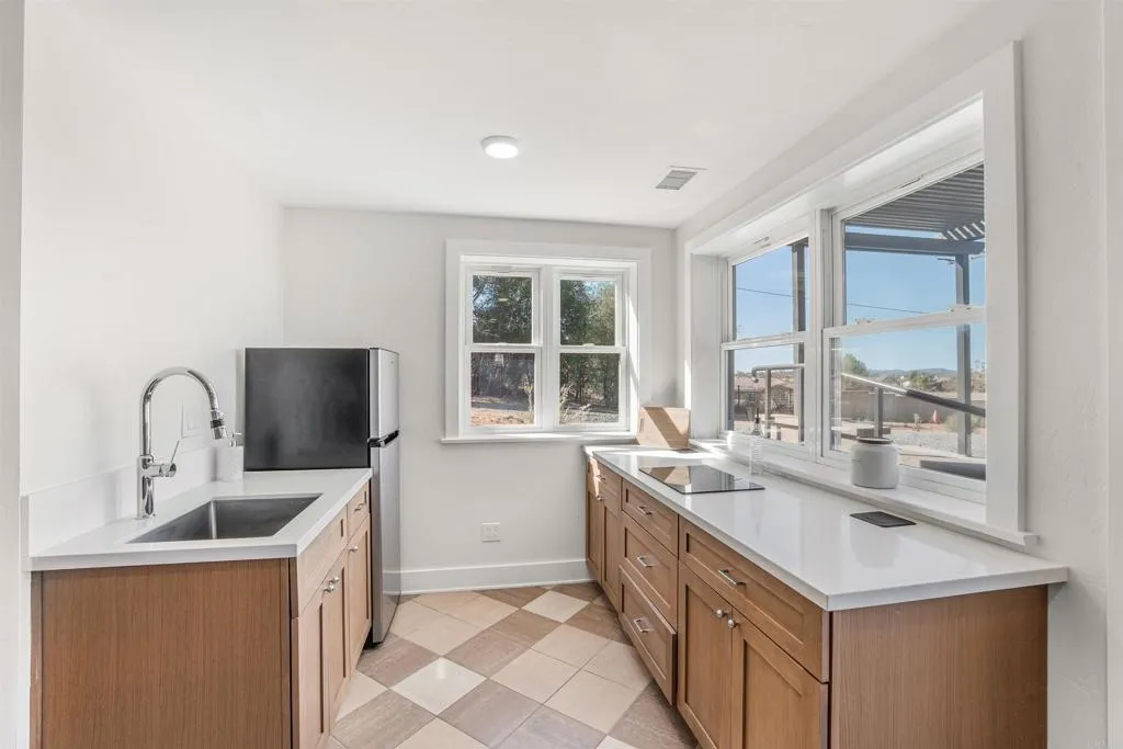 https://cdn.realtyfeed.com/cdn/127/307093010/e0f8f820a5271979dd310110f4b6a401.webp