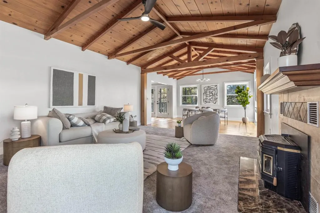 https://cdn.realtyfeed.com/cdn/127/307093010/f05e1b1f305ba11dc6dc559a4d80130a.webp