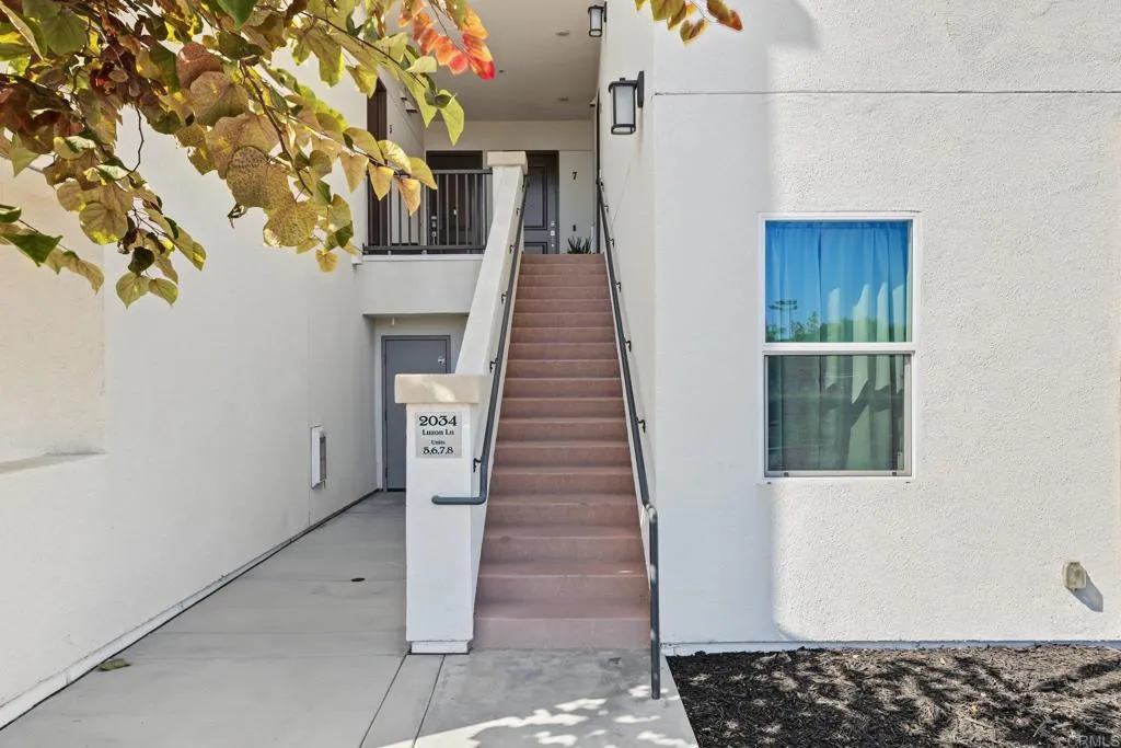 https://cdn.realtyfeed.com/cdn/127/307093035/951915af0de930dd0f51bb4f47767aca.webp