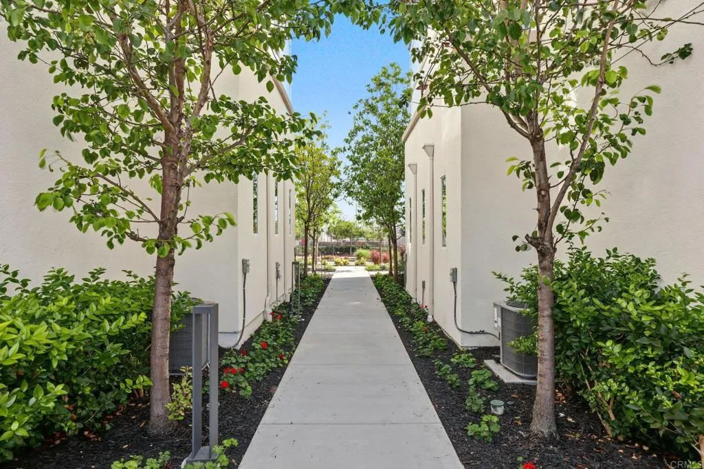https://cdn.realtyfeed.com/cdn/127/307093035/be5544cb7c723c22757af3a3ce07439c.webp