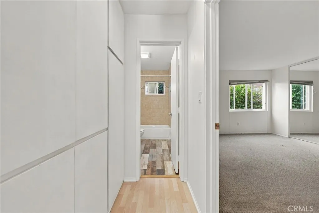 https://cdn.realtyfeed.com/cdn/127/307093127/db15e5413e9aa633ce35073712e99d82.webp
