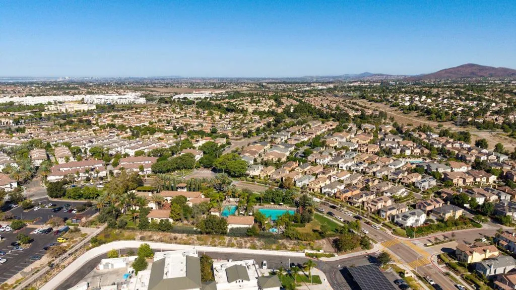 https://cdn.realtyfeed.com/cdn/127/307093136/0f6a1819ae22aae63856b8c238c827c9.webp
