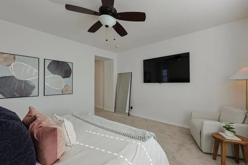 https://cdn.realtyfeed.com/cdn/127/307093136/77bb3e9ac5f1ab9fbf37e2944508ad06.webp