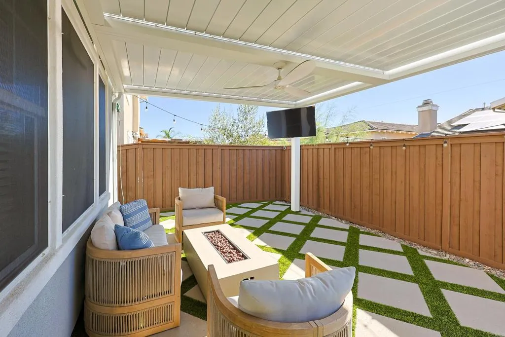 https://cdn.realtyfeed.com/cdn/127/307093136/7fccf4e881494a4d83d1ea985bc9547b.webp