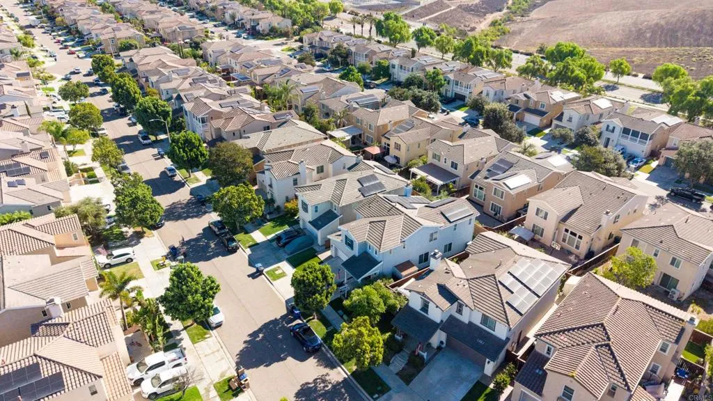 https://cdn.realtyfeed.com/cdn/127/307093136/92d13ec5ab491f2f1872eede3e55aea0.webp
