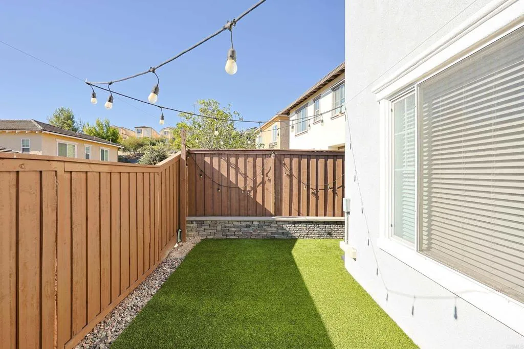 https://cdn.realtyfeed.com/cdn/127/307093136/fc64d248d39b2eebc995361e11c25513.webp