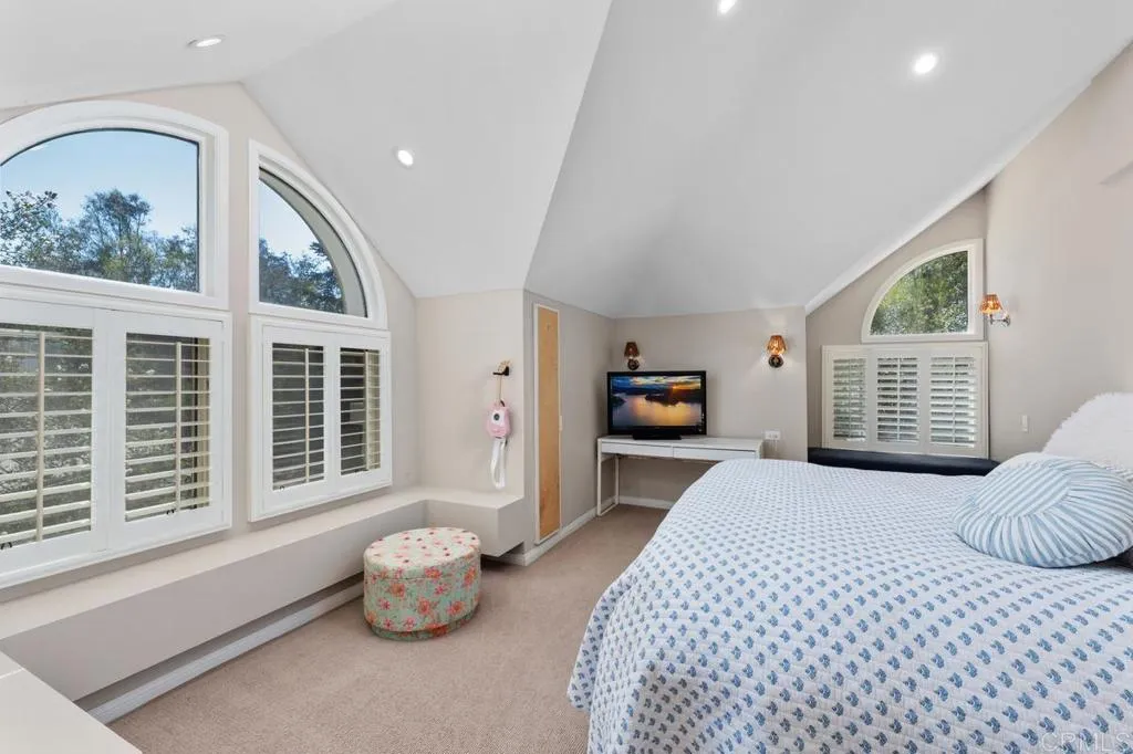 https://cdn.realtyfeed.com/cdn/127/307093258/9b4588089217a58f8133dad51f38b070.webp