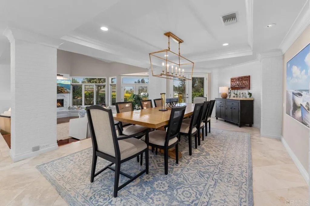https://cdn.realtyfeed.com/cdn/127/307093258/fc54715ab1b65646b8fd709435904ace.webp