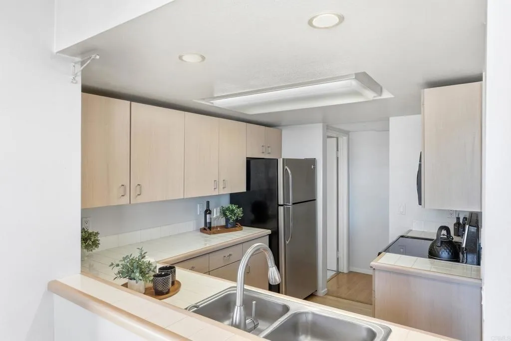 https://cdn.realtyfeed.com/cdn/127/307093289/0b54547a8555937ef8cbf2136ccc79dc.webp