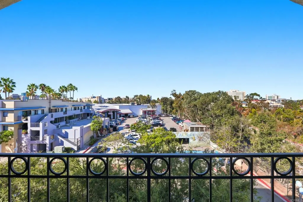 https://cdn.realtyfeed.com/cdn/127/307093289/7f2d877f2bab6bb95170592455083c34.webp
