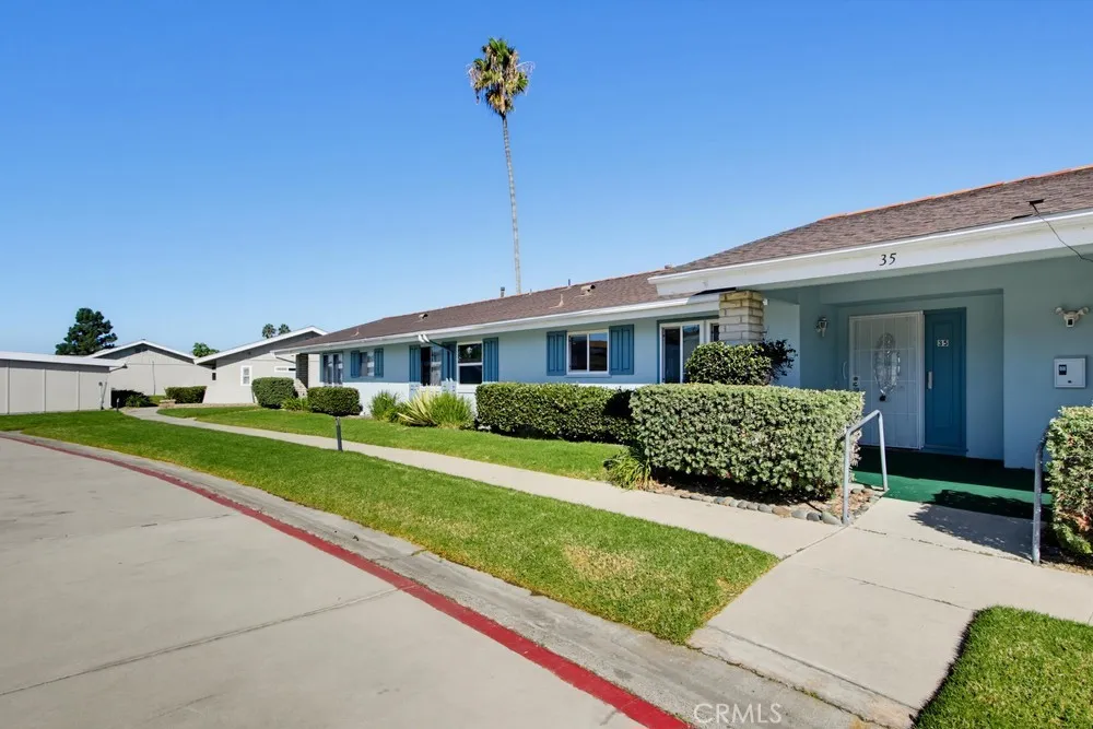 https://cdn.realtyfeed.com/cdn/127/307093334/66068a4ae68f4819f222dbd15d7ac954.webp
