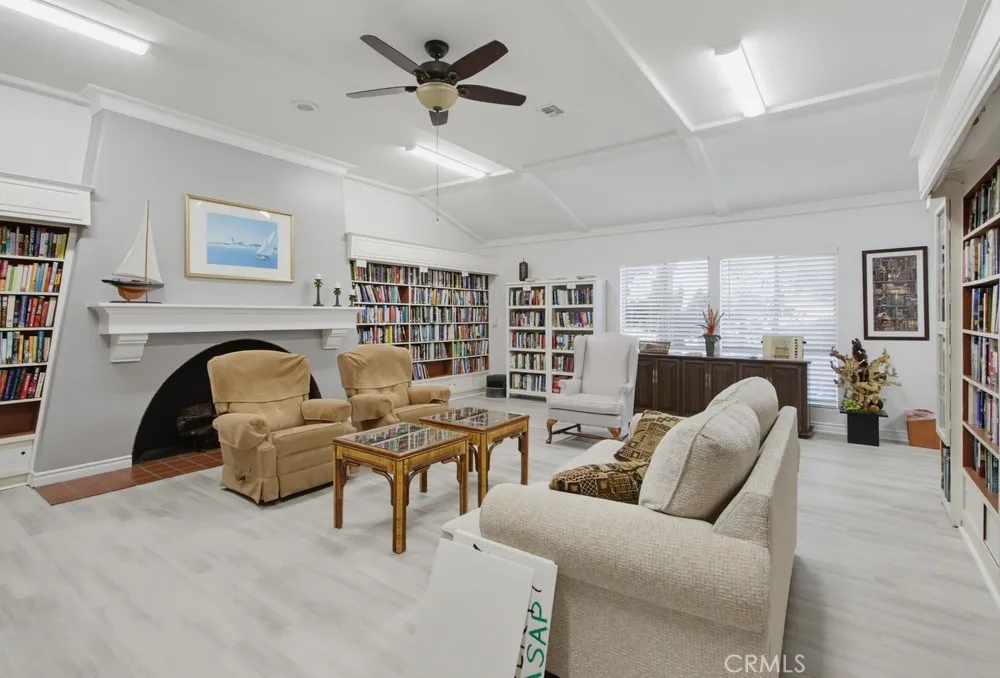 https://cdn.realtyfeed.com/cdn/127/307093334/deb5929f8d01169753bd04404690aa20.webp