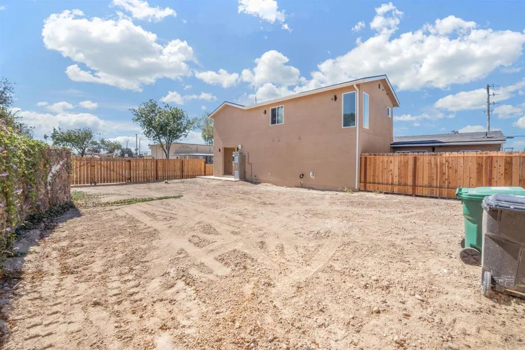 https://cdn.realtyfeed.com/cdn/127/307093371/10ed468d9ed9970b018e20b151d8bcd1.webp