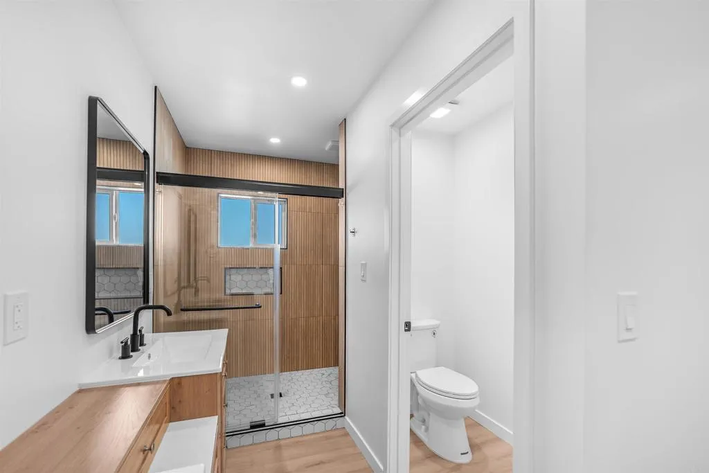 https://cdn.realtyfeed.com/cdn/127/307093371/1438b3a1782357bb67d6cdf0d2fd2a72.webp
