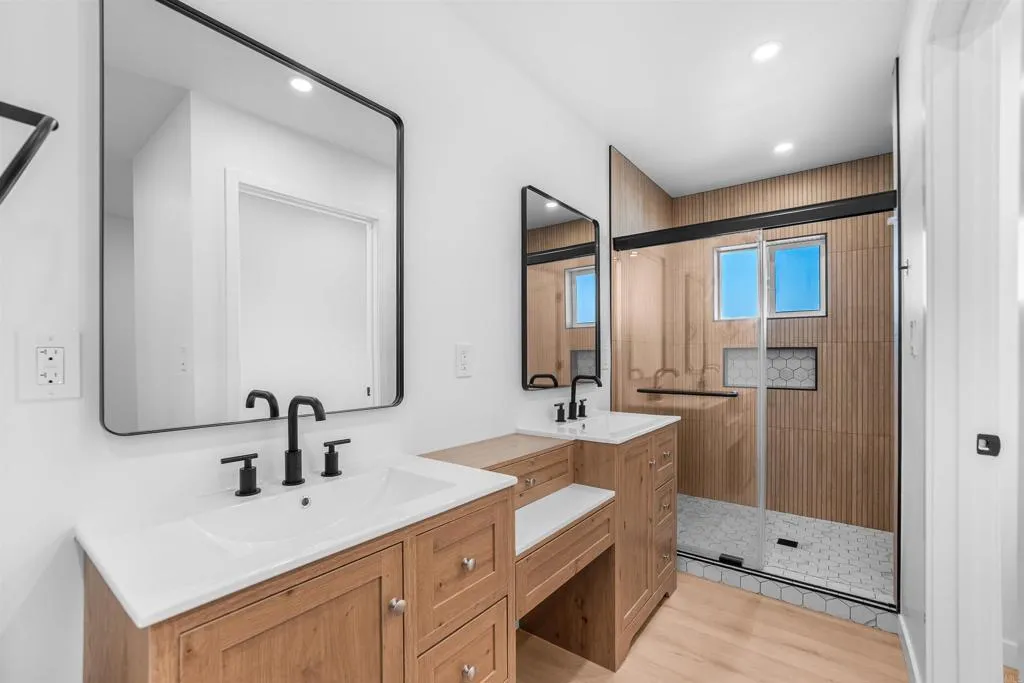 https://cdn.realtyfeed.com/cdn/127/307093371/94d866caec0b18c21d76a56653eb6c38.webp