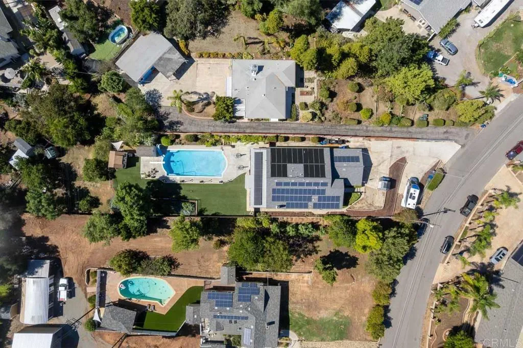 https://cdn.realtyfeed.com/cdn/127/307093372/567a0cf499653329060cbeb302aa6756.webp