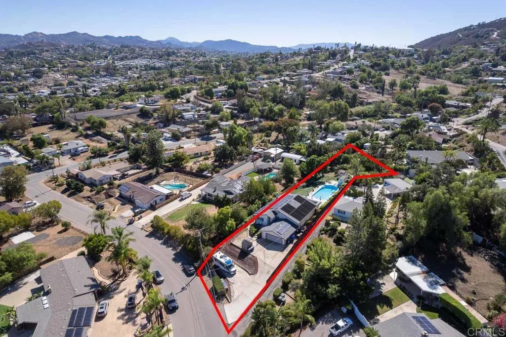 https://cdn.realtyfeed.com/cdn/127/307093372/cd2f8601c6389906624cab41d3d02d54.webp