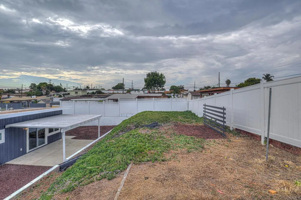 https://cdn.realtyfeed.com/cdn/127/307093432/21aca557048780aa63e4e6b36af7c181.webp