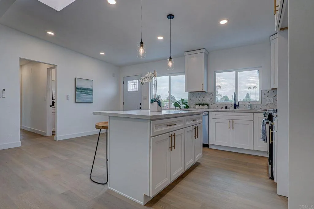 https://cdn.realtyfeed.com/cdn/127/307093432/5689ade010c2133ea13adb9a7c68225c.webp