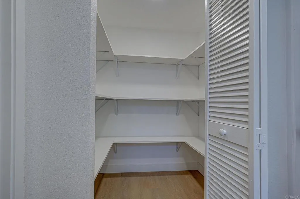 https://cdn.realtyfeed.com/cdn/127/307093432/f01be8620fc695d076a26f1b7a7da469.webp