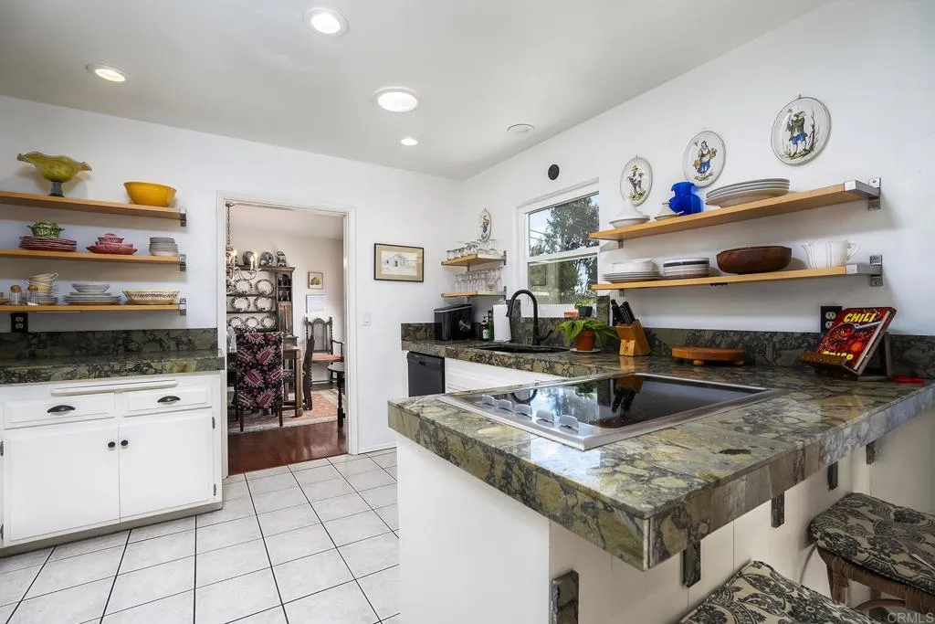 https://cdn.realtyfeed.com/cdn/127/307093507/2230348ed705158761e9bd395e1b8fab.webp