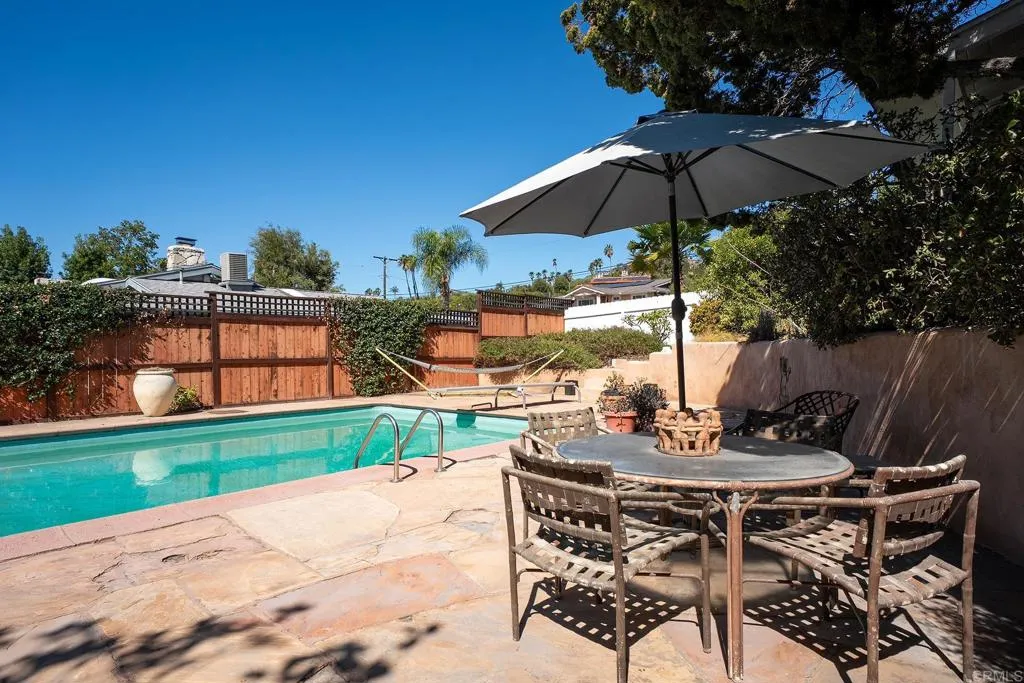 https://cdn.realtyfeed.com/cdn/127/307093507/2e0a11bdfd5dee4fb39f14d38f82edba.webp