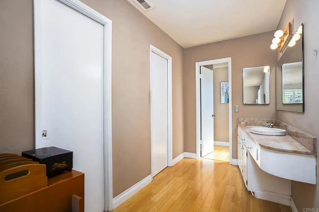 https://cdn.realtyfeed.com/cdn/127/307093507/52f2c20b9db71ddb968ecff2d0dd3668.webp