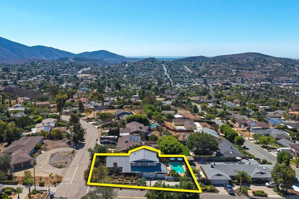 https://cdn.realtyfeed.com/cdn/127/307093507/b1084ca78389a904967f8d8db24a2f6f.webp