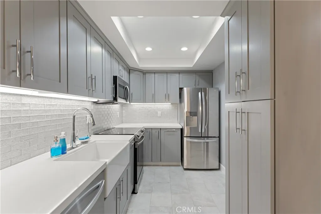 https://cdn.realtyfeed.com/cdn/127/307093516/54c6fe8035fd4256a80fee939f376281.webp