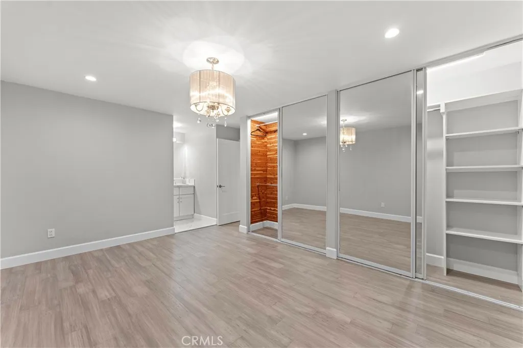 https://cdn.realtyfeed.com/cdn/127/307093516/f30a1938563f33da15dea0f40c43cad2.webp