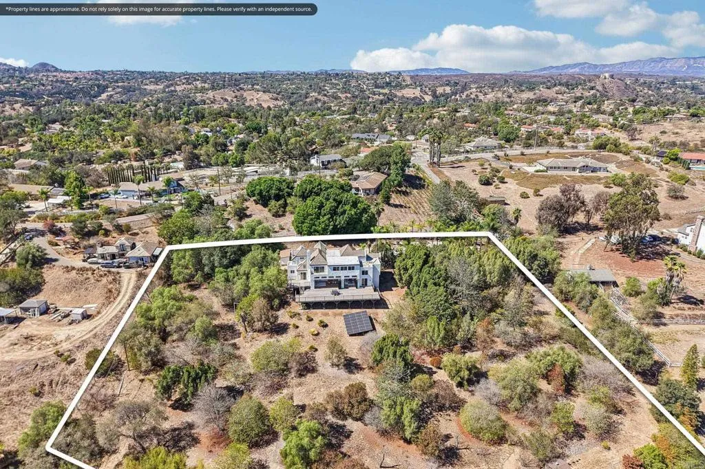 https://cdn.realtyfeed.com/cdn/127/307093548/76ee360d3bd0b63b18cfaa0f790ccd2f.webp
