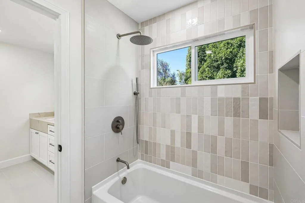 https://cdn.realtyfeed.com/cdn/127/307093548/7824ad43c6c1350410f52f0fe12ad469.webp