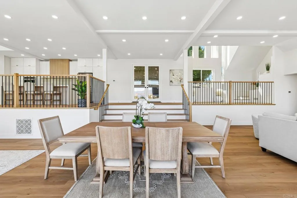 https://cdn.realtyfeed.com/cdn/127/307093548/965566f9445f9ae7026c494e40e1f768.webp