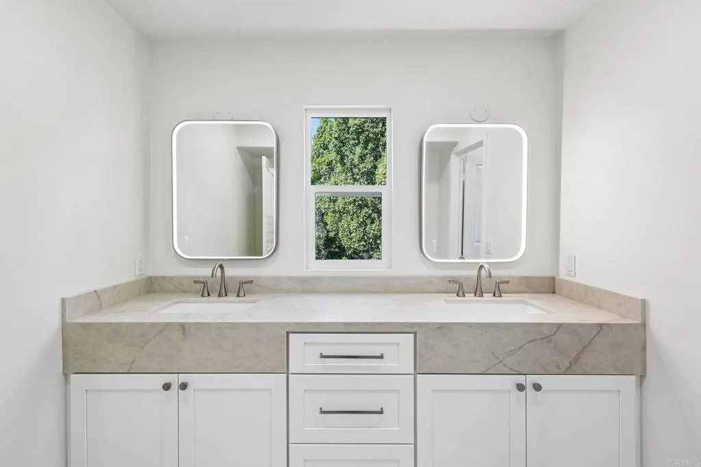 https://cdn.realtyfeed.com/cdn/127/307093548/b6838992566184d42d5f915e9b6638a1.webp