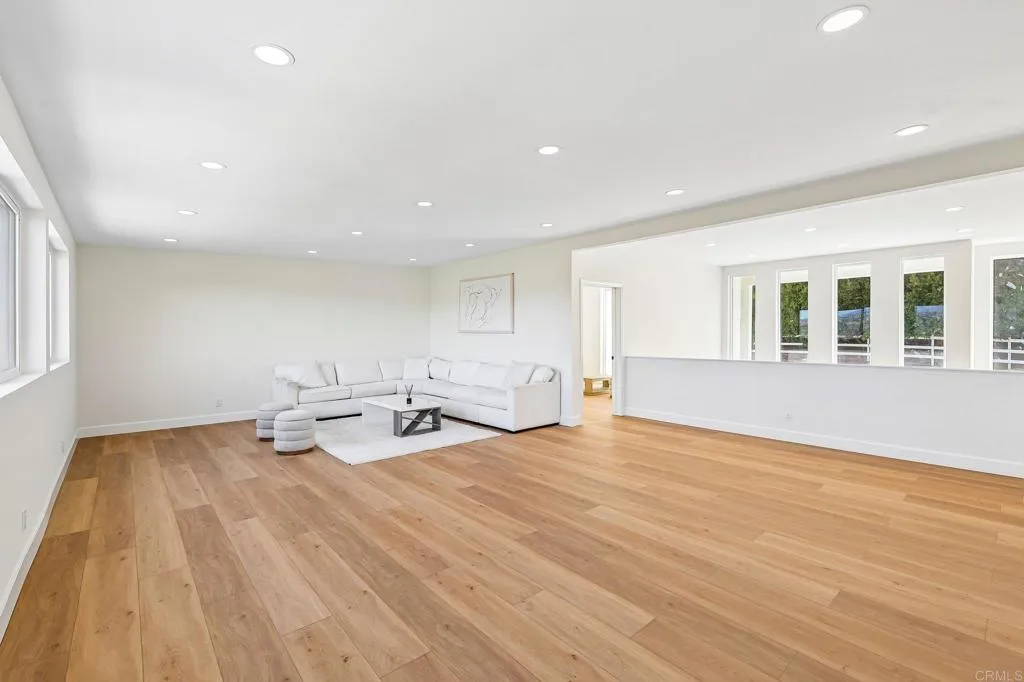 https://cdn.realtyfeed.com/cdn/127/307093548/d0dc835125d9d185e5001f83909c3e8c.webp