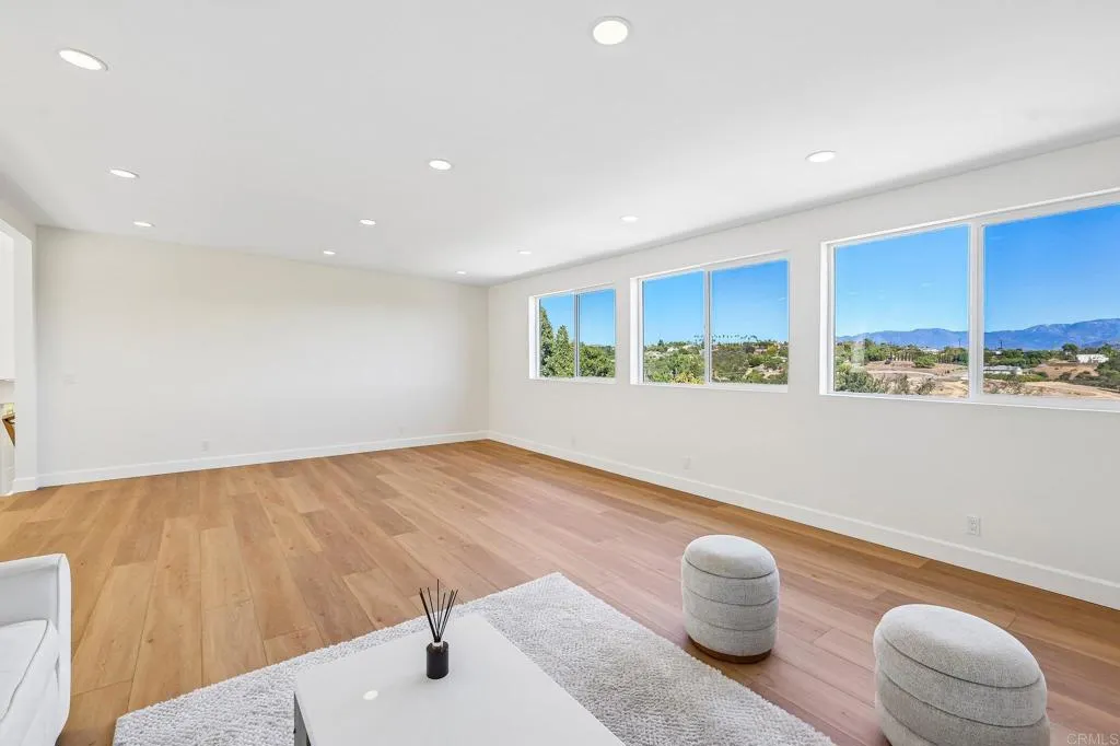 https://cdn.realtyfeed.com/cdn/127/307093548/e88d6d897426975be7a84d038a835575.webp