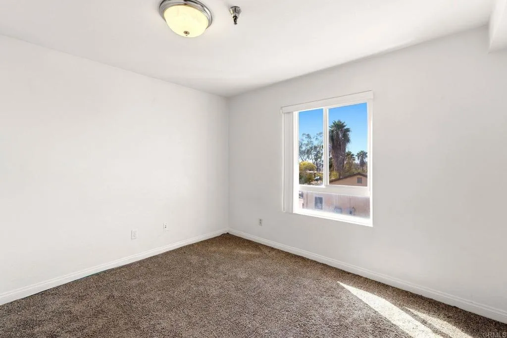 https://cdn.realtyfeed.com/cdn/127/307093607/2b88ab042b4a68387cd16b5aa1fc4409.webp