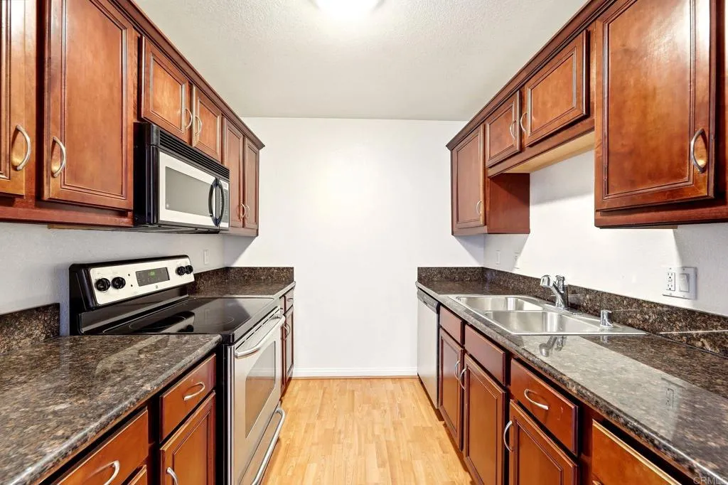 https://cdn.realtyfeed.com/cdn/127/307093607/6296201c44195bf4d3c1d33e87c17dfc.webp