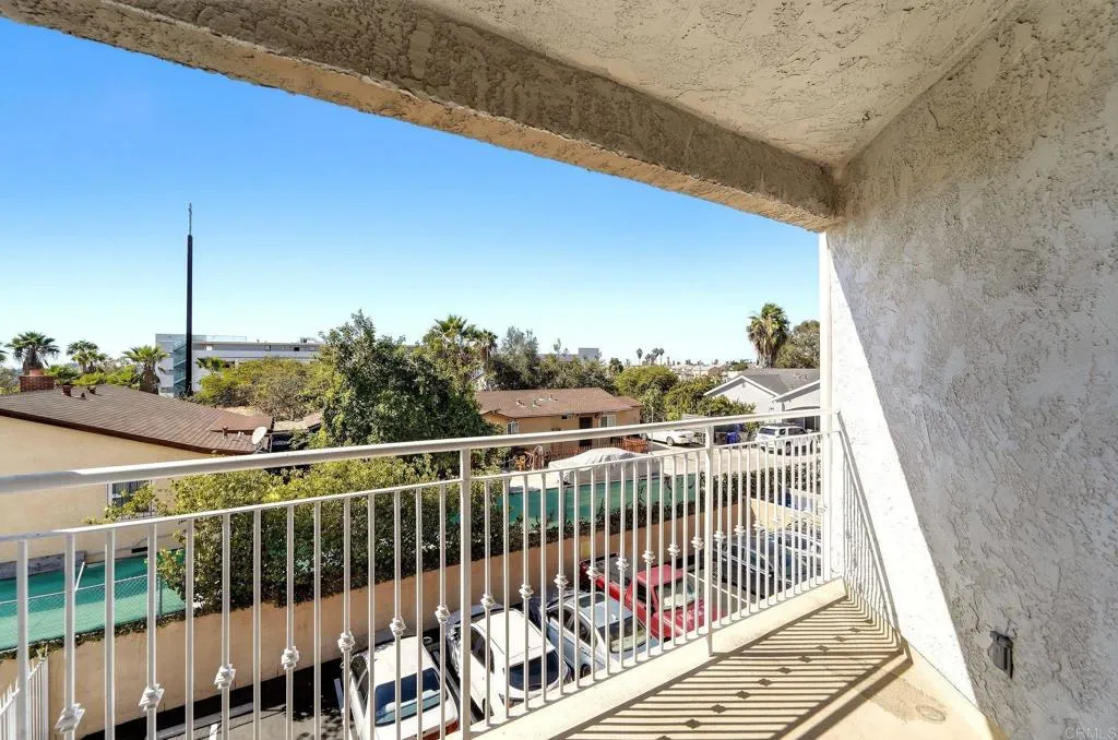 https://cdn.realtyfeed.com/cdn/127/307093607/7de2651353dabd94c1319d3482f26d81.webp