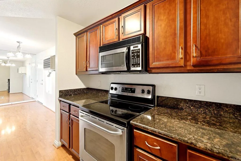 5252 Orange Avenue, #221, San Diego, CA 92115
